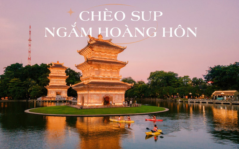 Chèo Sup ngắm hoàng hôn - Ảnh: Internet